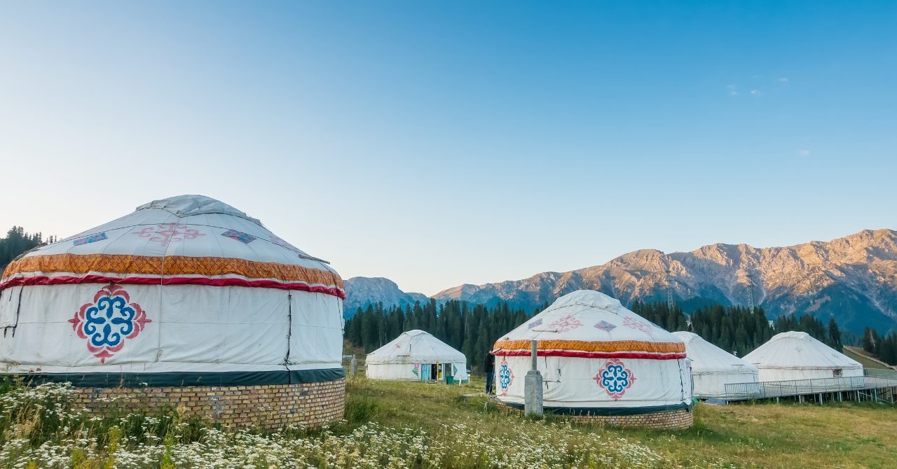 Ulaanbaatar Day-Use Hotels Guide 2025: Prices, Perks & How to Book Fast