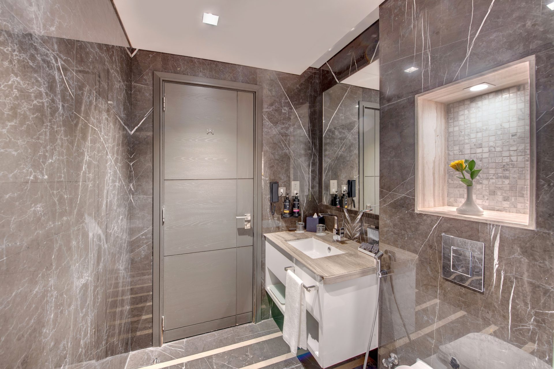 SUHA Mina Rashid Hotel Apartments 16
