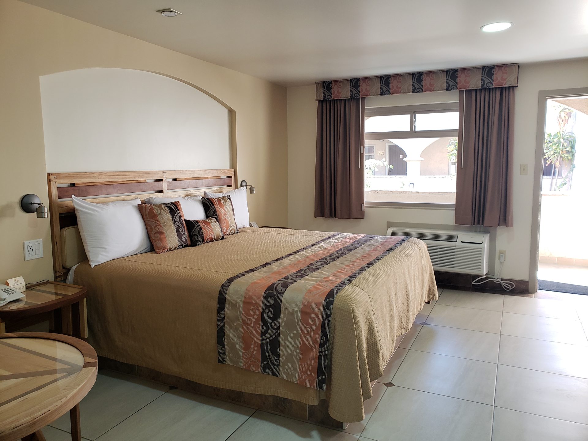 Hotel La Villa de Zaragoza 2