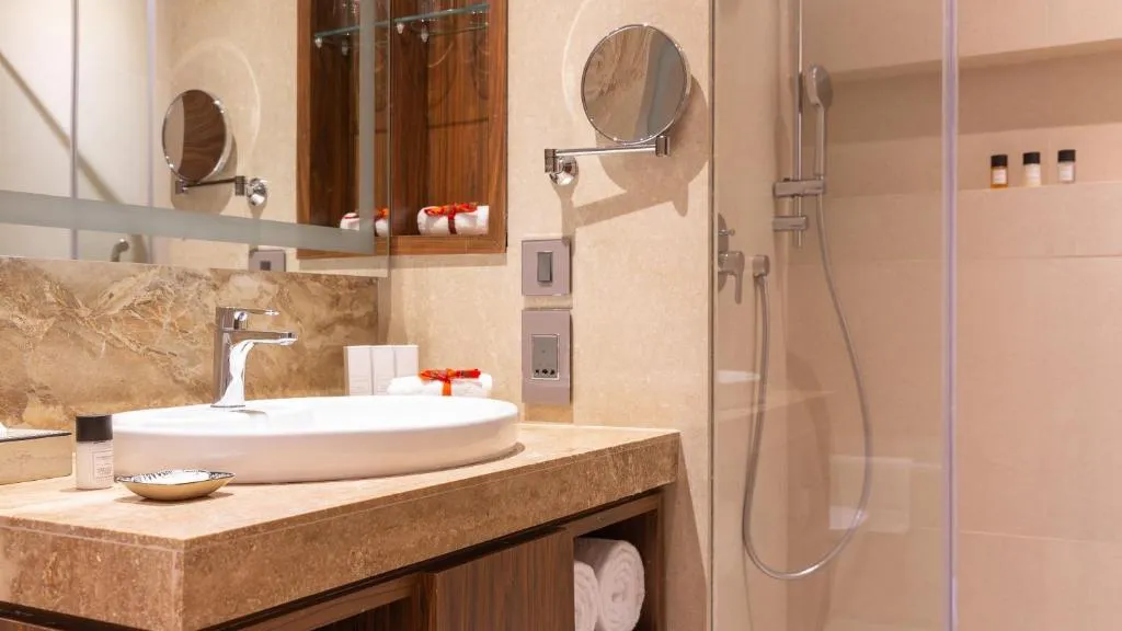 Emara Ole Sereni Hotel 5
