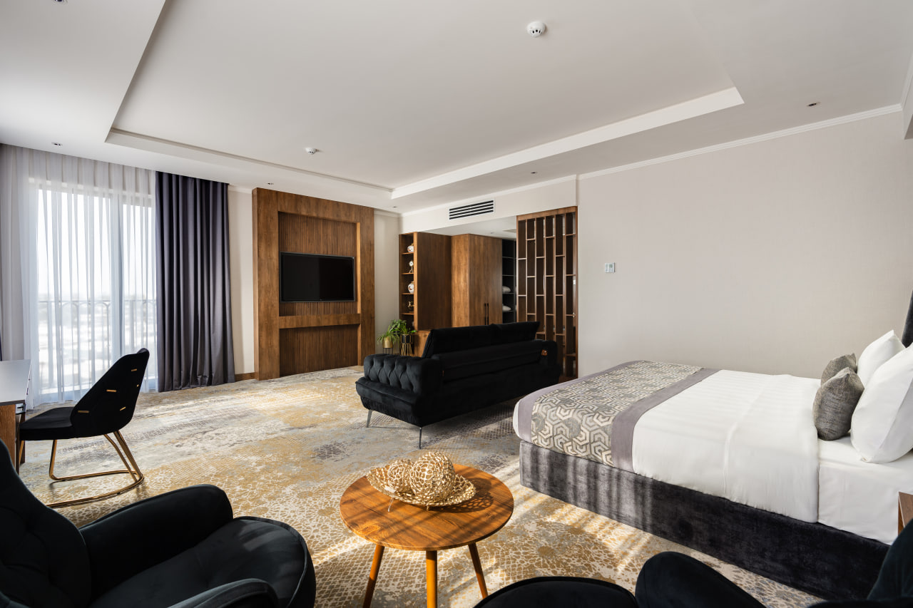Shamsan Airport Hotel 44