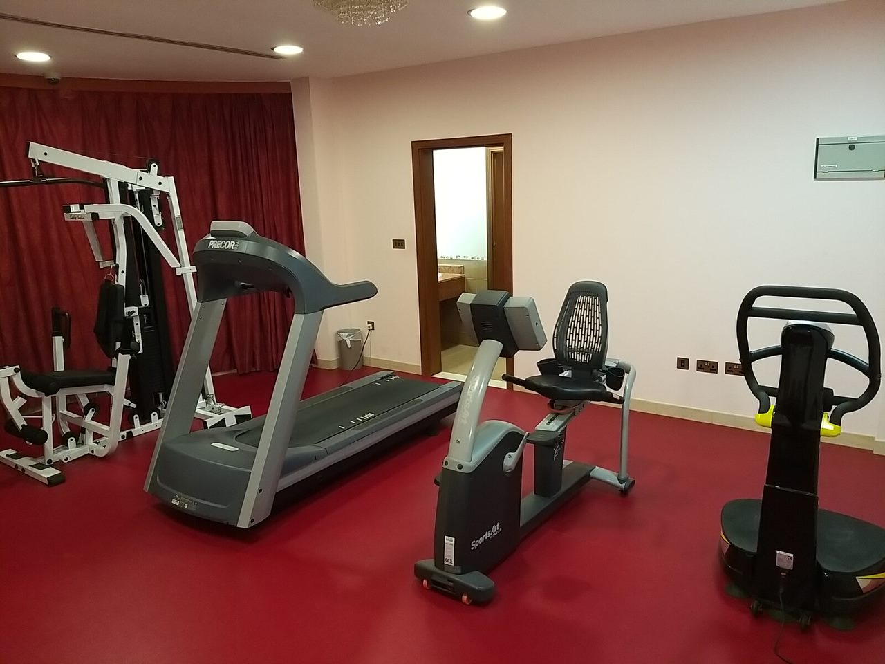 Al Madina Suites 8