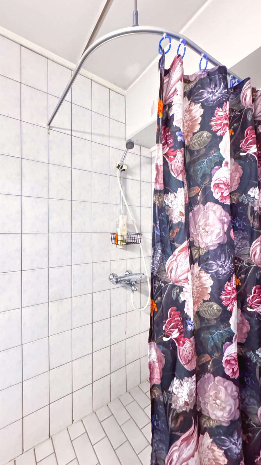 Spacious 2room apartment in the center of Oulu, Parking 9