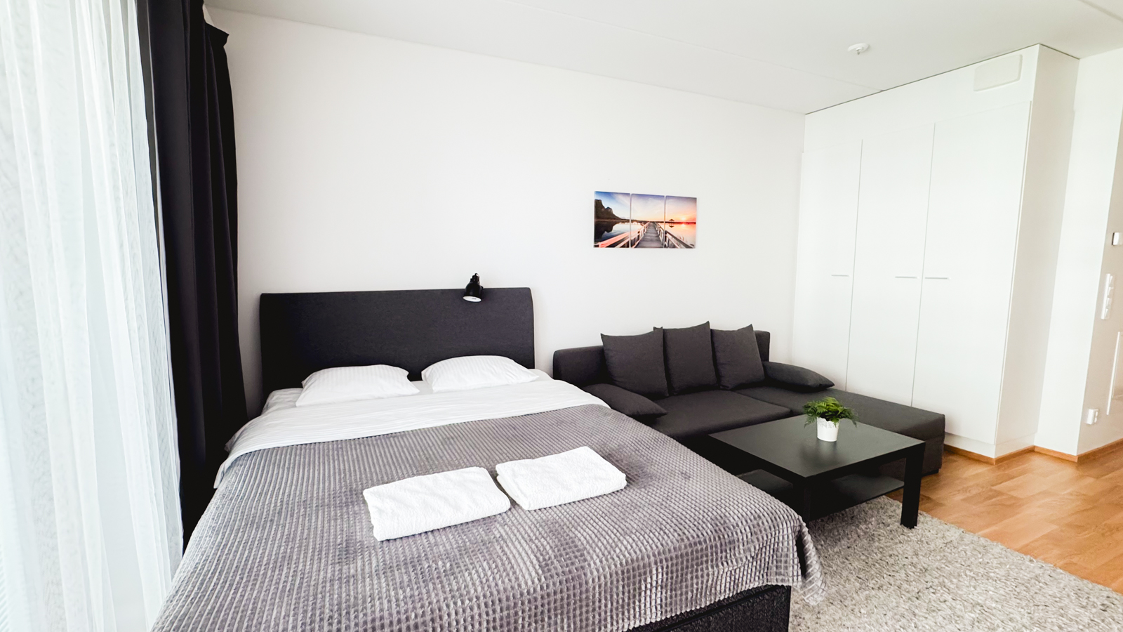 City center 1R studio with perfect view, parking 2