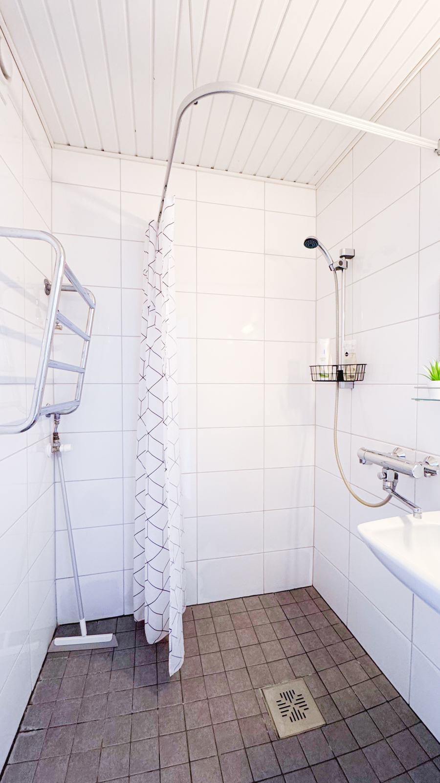 Spacious 4room apartment in the center of Oulu, Parking 16