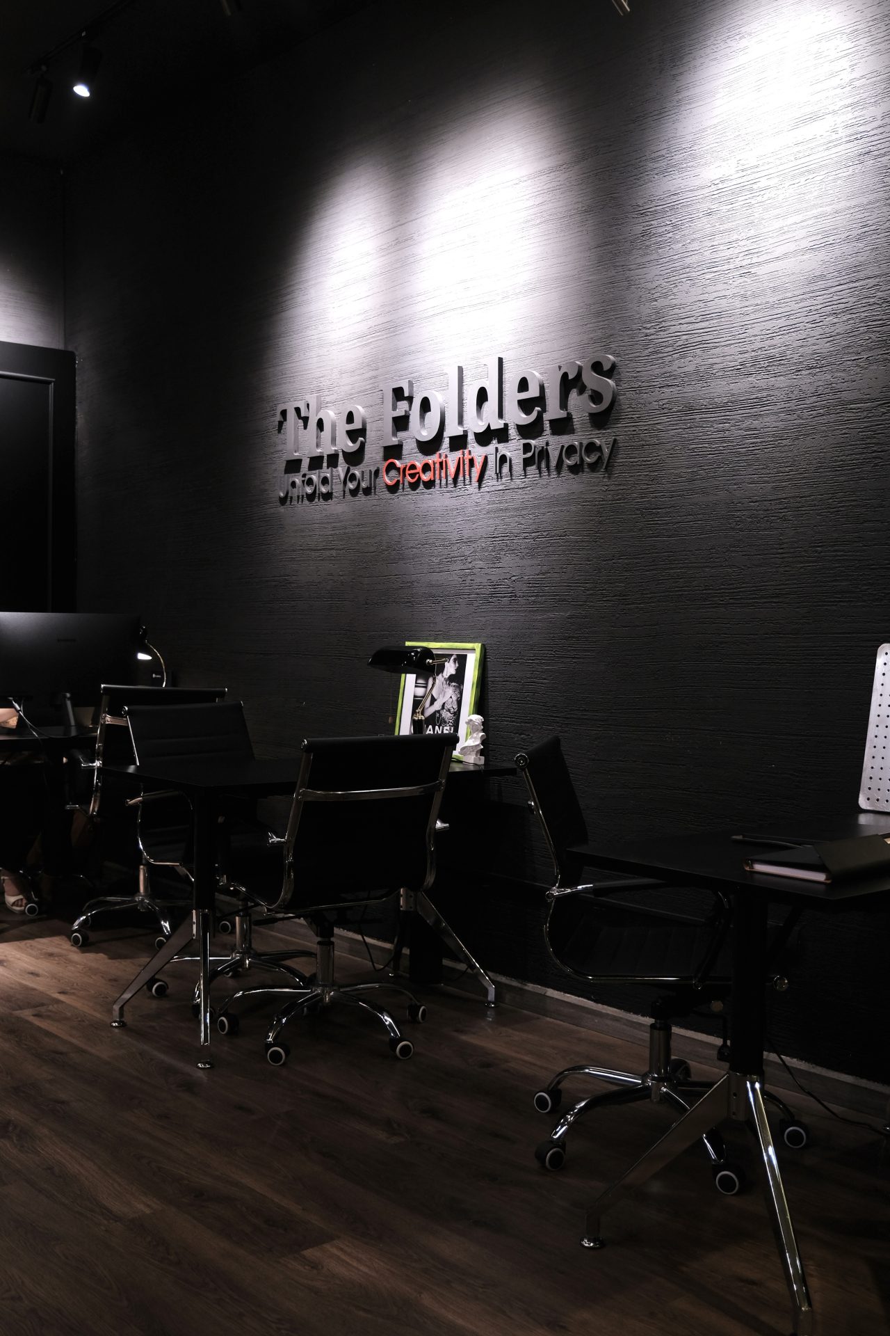 The Folders – Space & Cafe 9