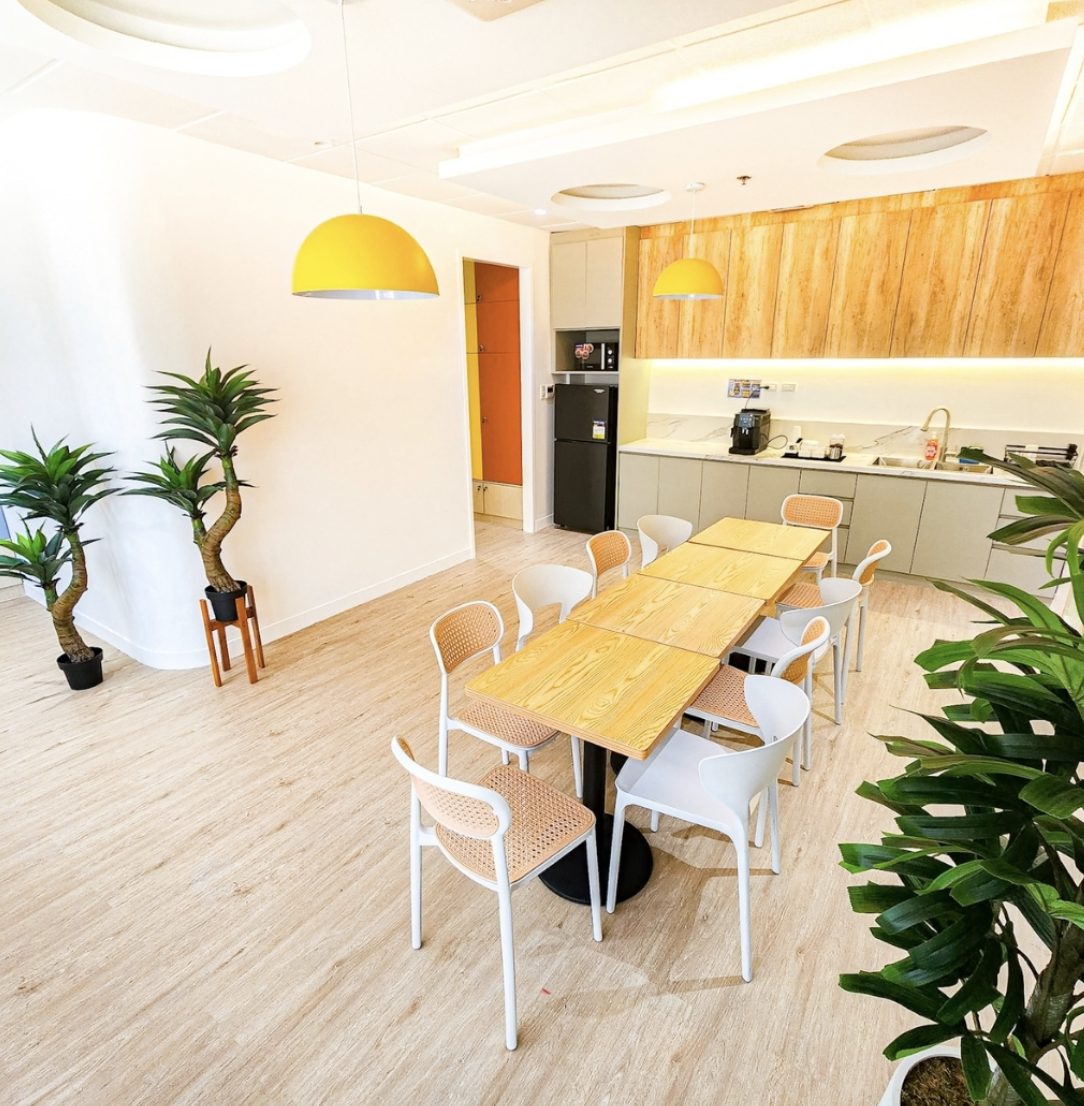Meeting Room for 15 at Zero-Ten Park - Makati